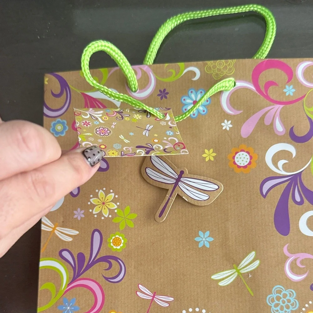 Colorful Gift Bags for Parties ( total of 6)
